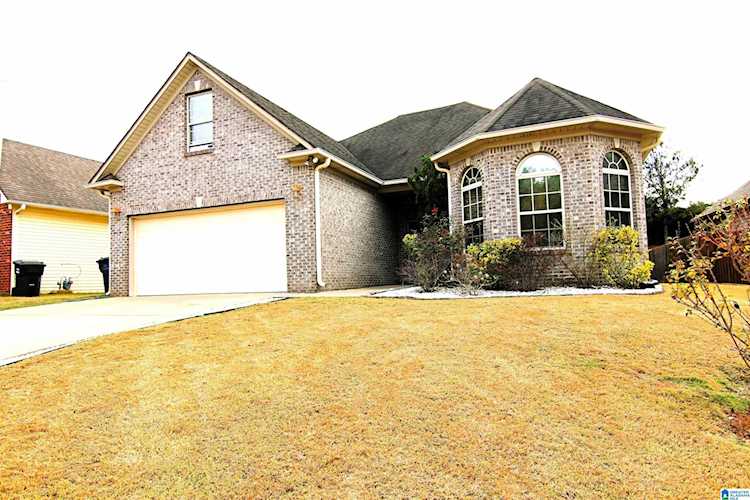664 Waterford Lane Calera, AL 35040
