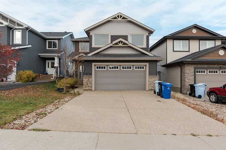 192 Huberman Way Fort McMurray, AB T9k 0