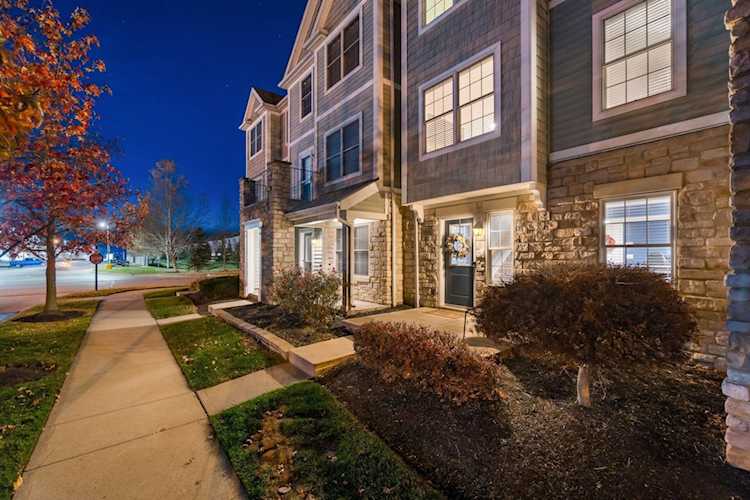 5938 Winberry Creek Drive Dublin, OH 43016