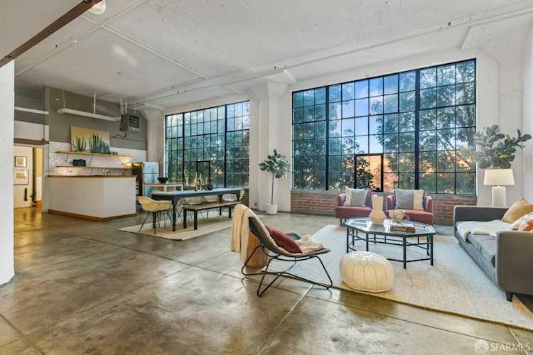 4053 Harlan Street #201 Emeryville, CA 94608
