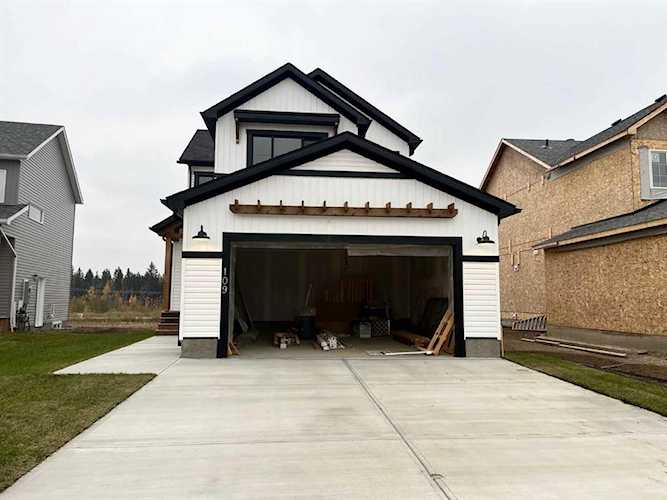 109 Hodgins Ave Fort McMurray, AB T9H0H