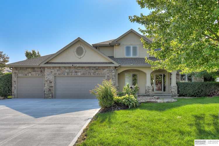 6721 N 162 St Omaha, NE 68116