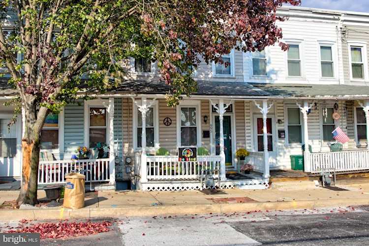 995 Clark St Lancaster, PA 17602