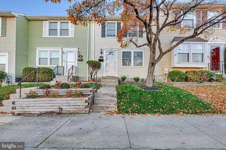 12 Bantry Ct Rosedale, MD 21237