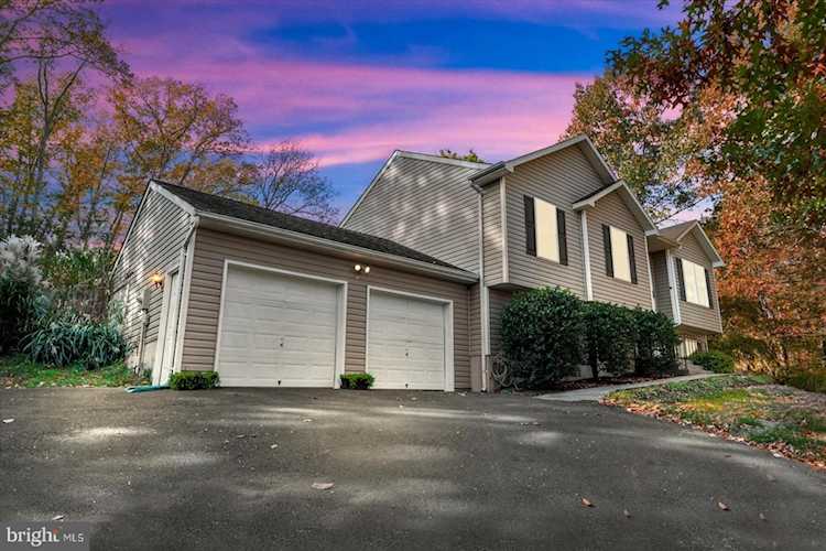 6 Shady Ln Stafford, VA 22554