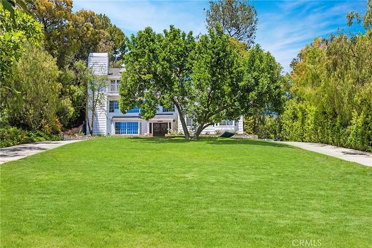 28241 Foothill Drive Agoura Hills, CA 91301