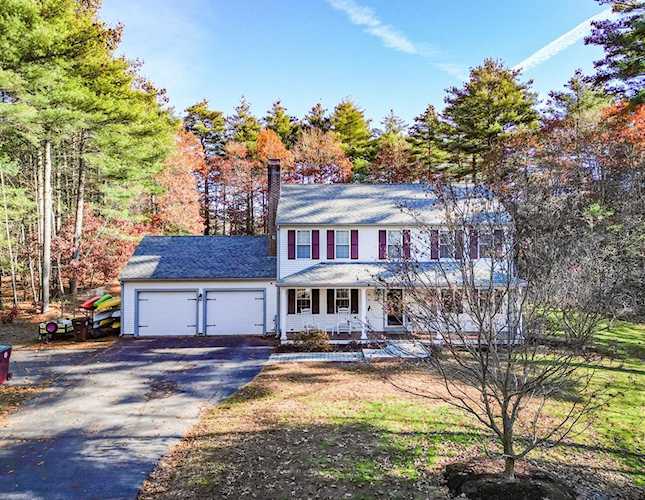 41 Settlers Xing Middleboro, MA 02346