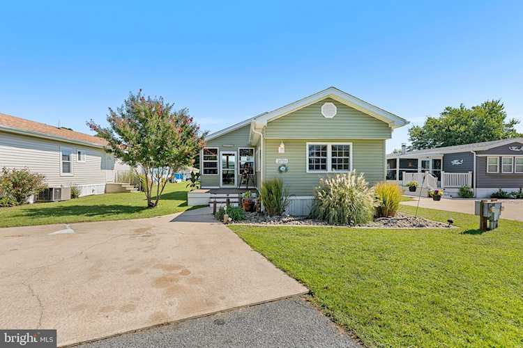 21721 D St Rehoboth Beach, DE 19971
