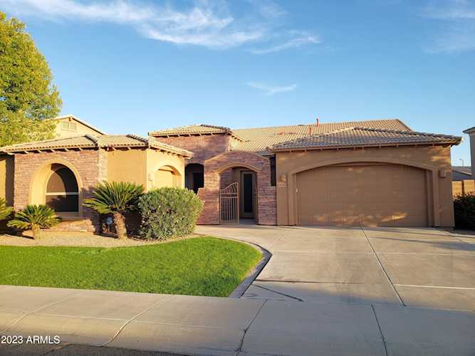 3045 S Colonial St Gilbert, AZ 85295