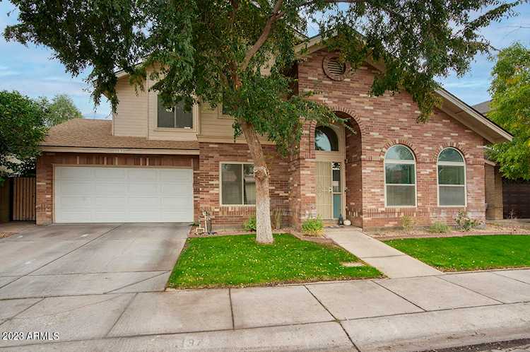 1137 E Liberty Shores Dr Gilbert, AZ 85234