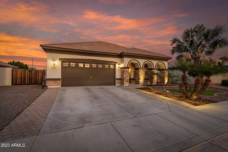 6707 S Claiborne Ave Gilbert, AZ 85298