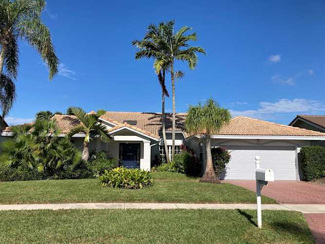 6210 Golf Villas Drive Boynton Beach, FL 33437