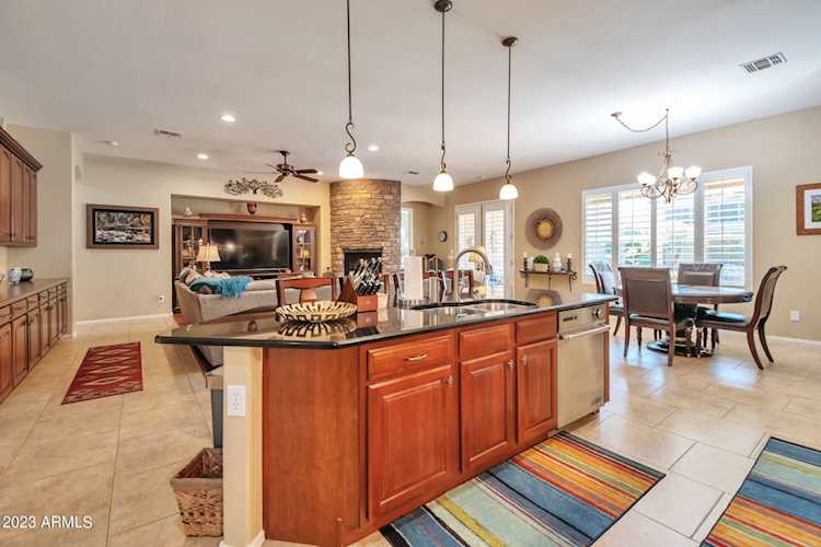 11323 E Solina Circle Mesa, AZ 85212