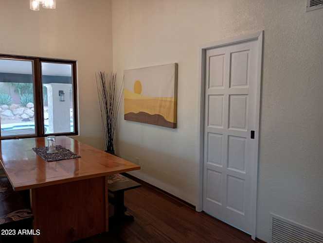 8956 E Venus Dr Carefree, AZ 85377