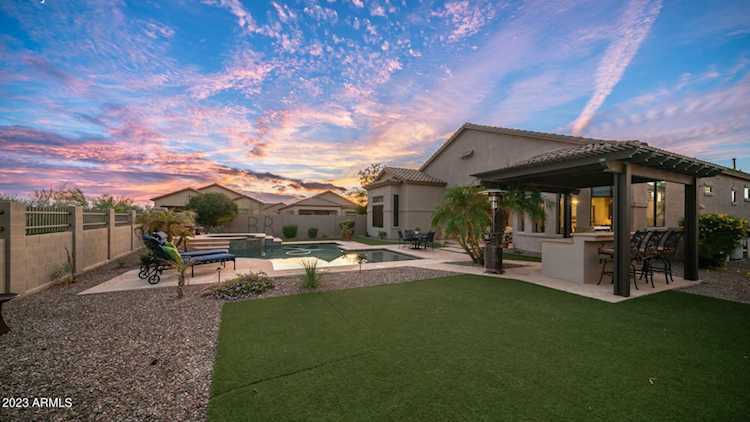 1851 N Woodruff St Mesa, AZ 85207