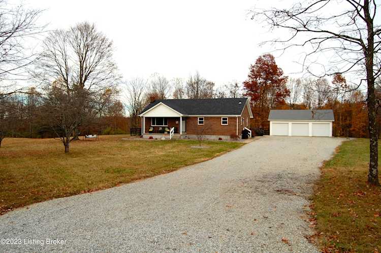 460 Samuels Ln Shepherdsville, KY 40165