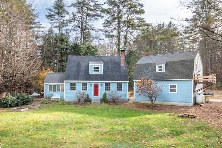 103 Shingle Camp Hill Rd New Hampton, NH 03256