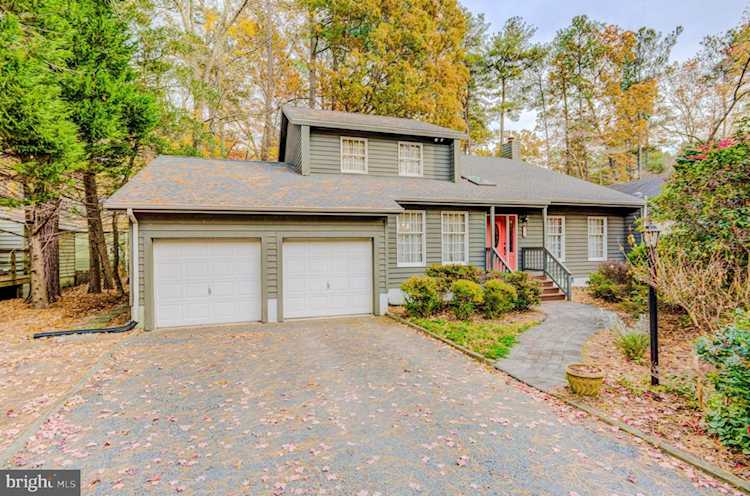 23 Canal Rd Ocean Pines, MD 21811
