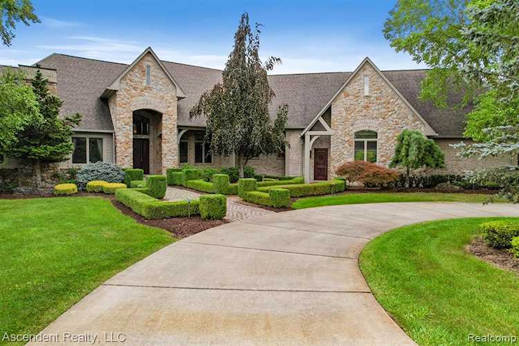 78642 Harvest Ln Romeo, MI 48065