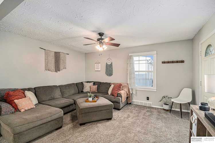 4512 S 61 St Omaha, NE 68117 MLS 22327535