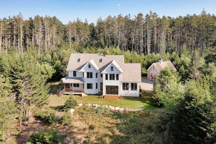 136 Cat Cove Rd Stonington, ME 04681