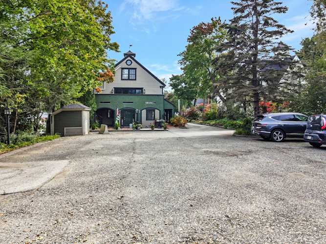 69 Elm St Camden 04843 ME condo for sale 589,000 1573756