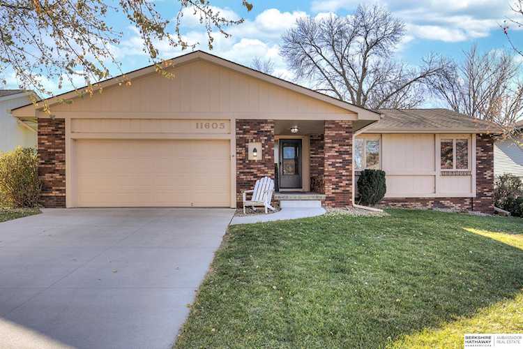 11605 Taylor St Omaha, NE 68164