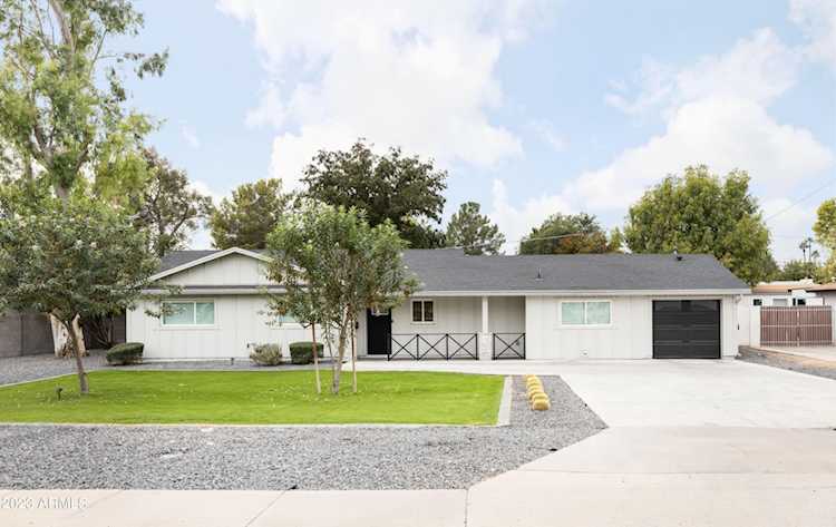 3524 N 36th St Phoenix, AZ 85018