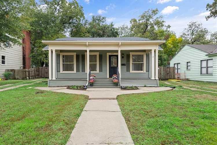 1719 Maplewood Avenue Corsicana, TX 75110