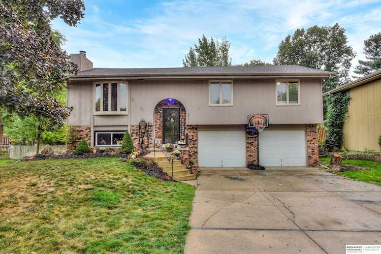 6711 S 73 Terrace Circle Ralston, NE 68127