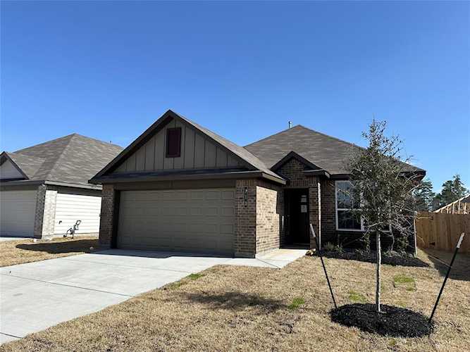 113 Laurel Oak Dr Huntsville, TX 77320