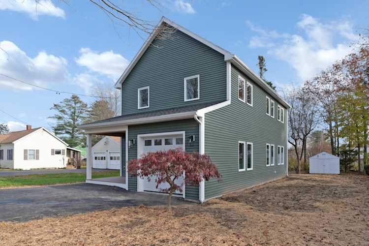 6 Coolidge Ave Saco, ME 04072