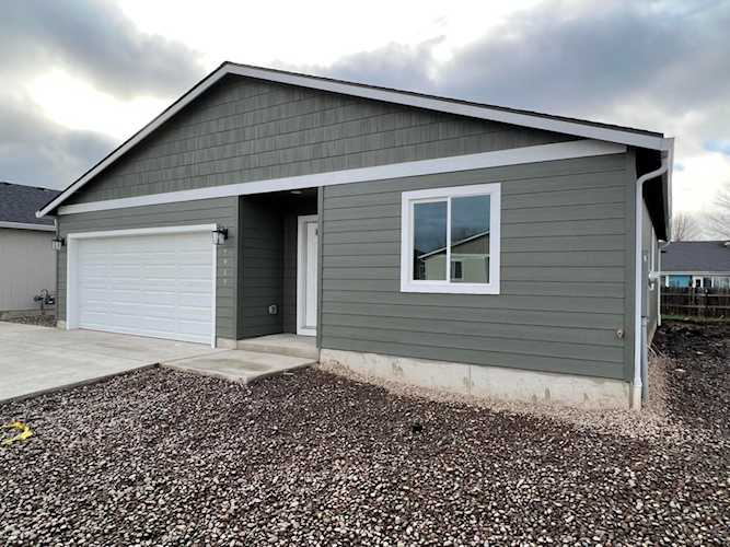 7919 Jacqueline Way White City, OR 97503