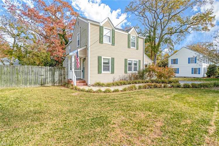 1818 Edgewood Ave Norfolk, VA 23503