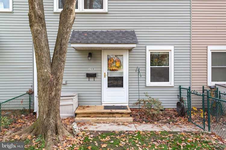20 Hillside Greenbelt, MD 20770