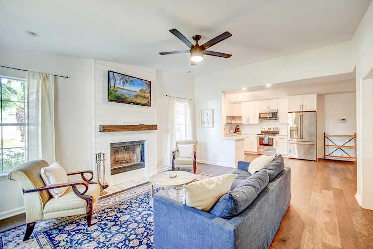 2297 Boulder Court North Charleston, SC 29406