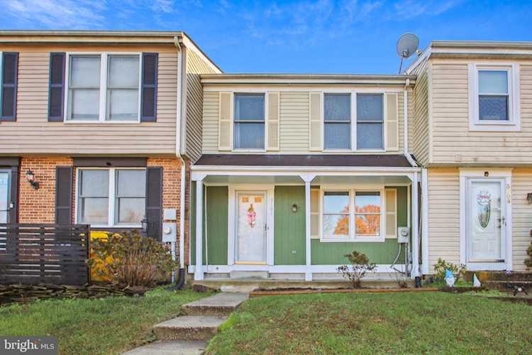 3607 Robin Air Ct Pasadena, MD 21122