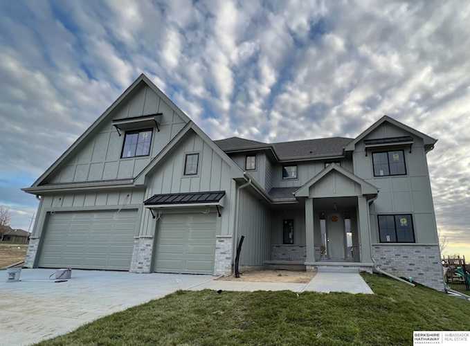 12505 Pheasant Run Circle Papillion, NE 68046