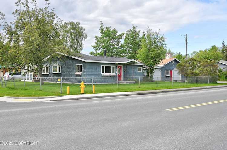 131 W Redoubt Ave Soldotna, AK 99669