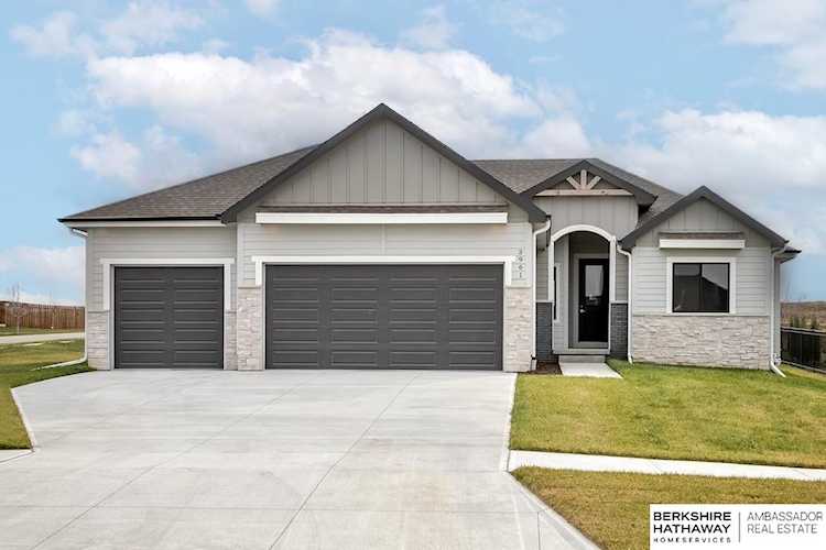 3961 George B Lake Parkway Elkhorn, NE 68022