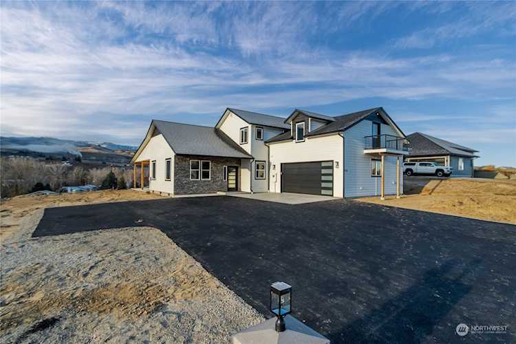 163 John Truett Dr Malaga, WA 98828