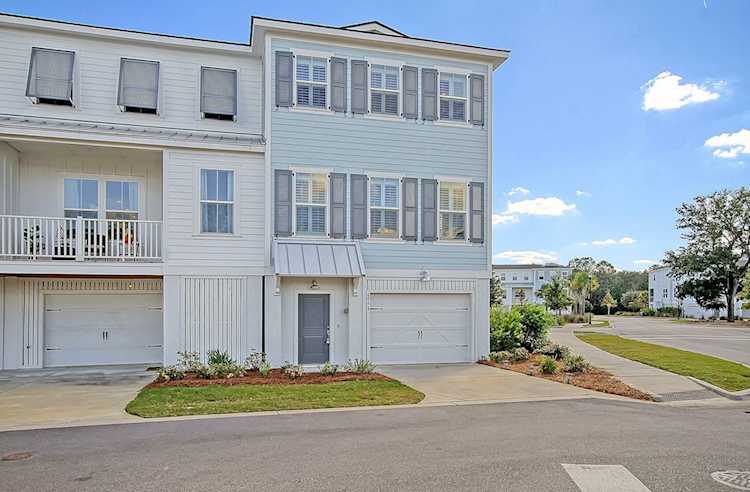 806 Kings Oak Court #8 Charleston, SC 29492