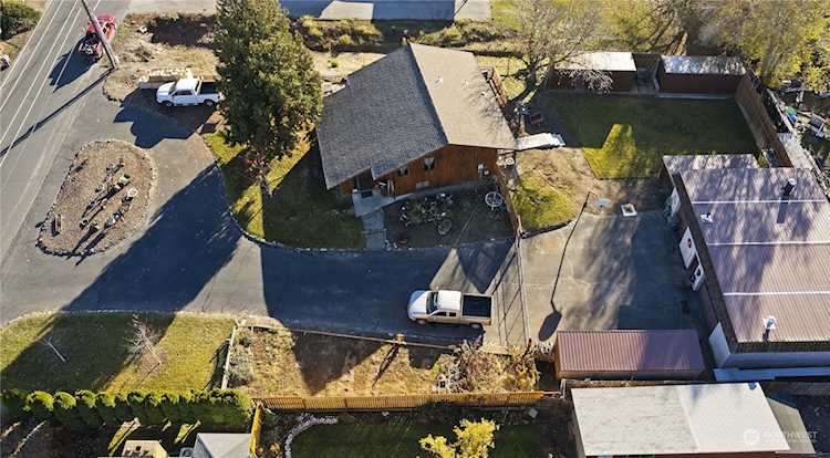 130 N James Ave East Wenatchee, WA 98802
