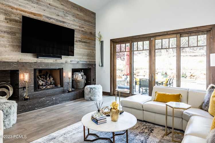 1905 E Kings Peak Circle Heber City, UT 84032