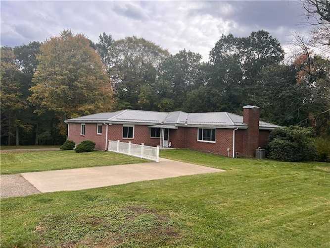 3706 Saxonburg Blvd Pittsburgh, PA 15238