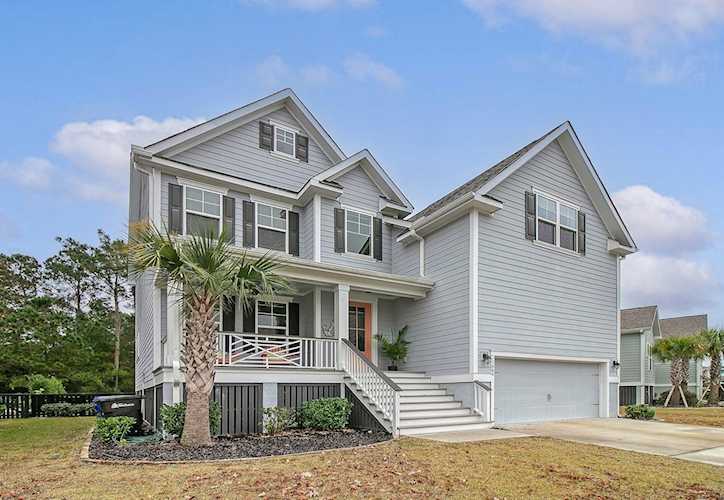 1664 Fort Palmetto Circle Mount Pleasant, SC 29464