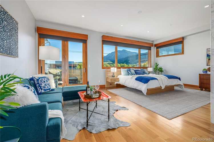 820 Pearl St #B Boulder, CO 80302