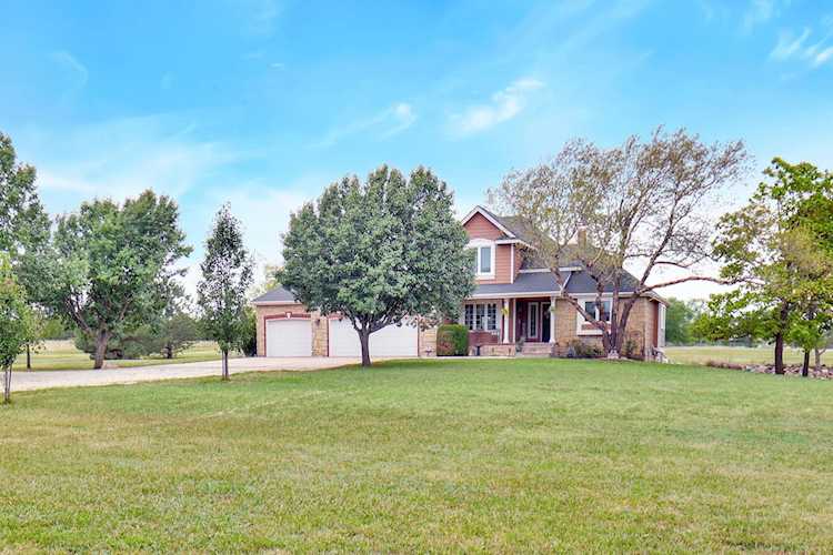 4515 SW Lakeview Rd. Towanda, KS 67144