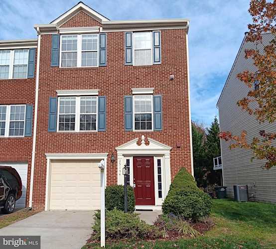 25194 Destination Square Aldie, VA 20105