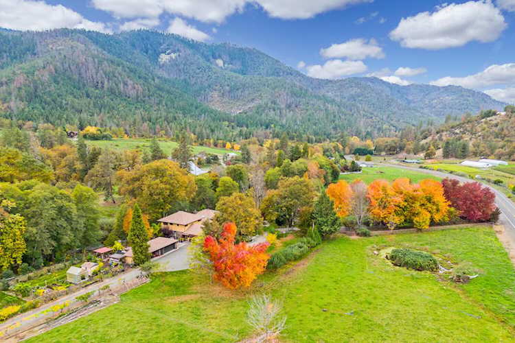 4020 Little Applegate Rd Jacksonville, OR 97530